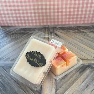 Flame breathing wax melt