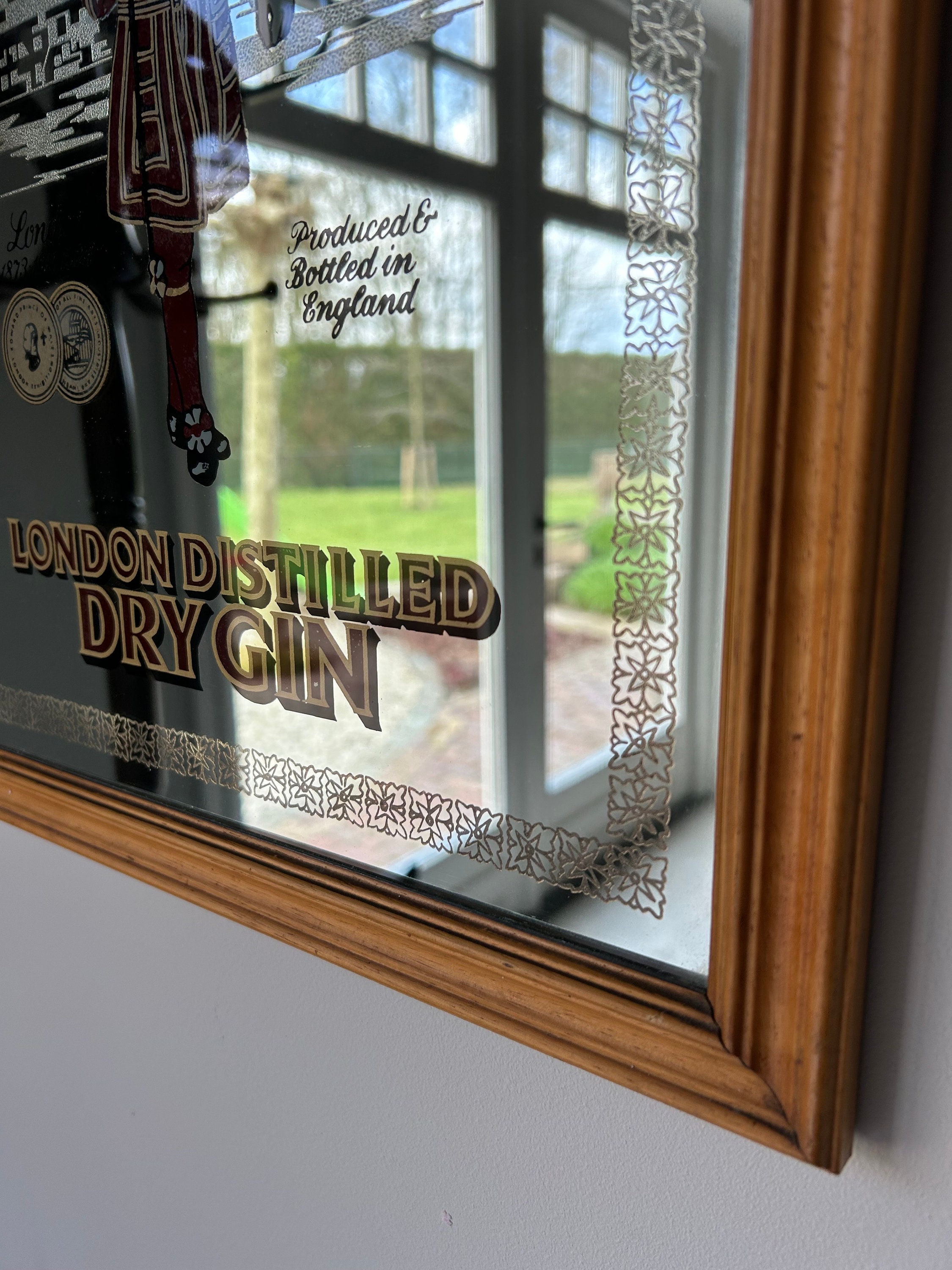 【希少】BEEFEATER  DRY GINアンティーク　パブミラー ビンテージ パブミラー BEEFEATER (ビフィータ） LONDON