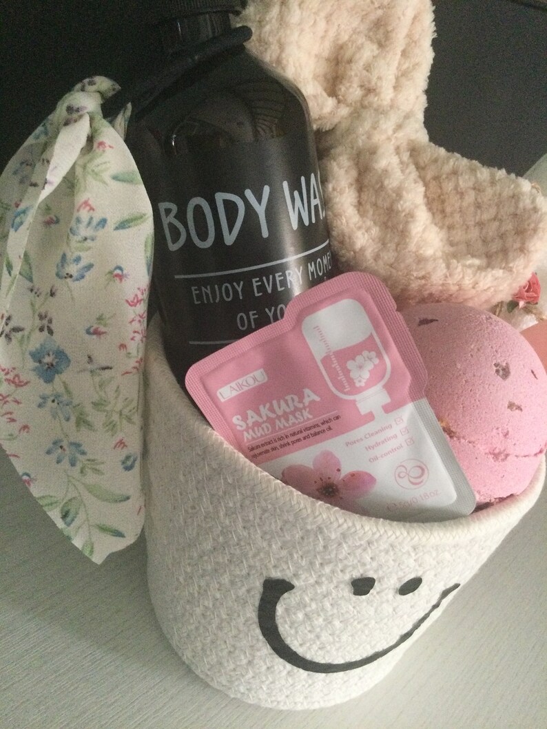 Happy Pamper Basket for Her/birthdays/spa Treat/pamper Gift/relaxation