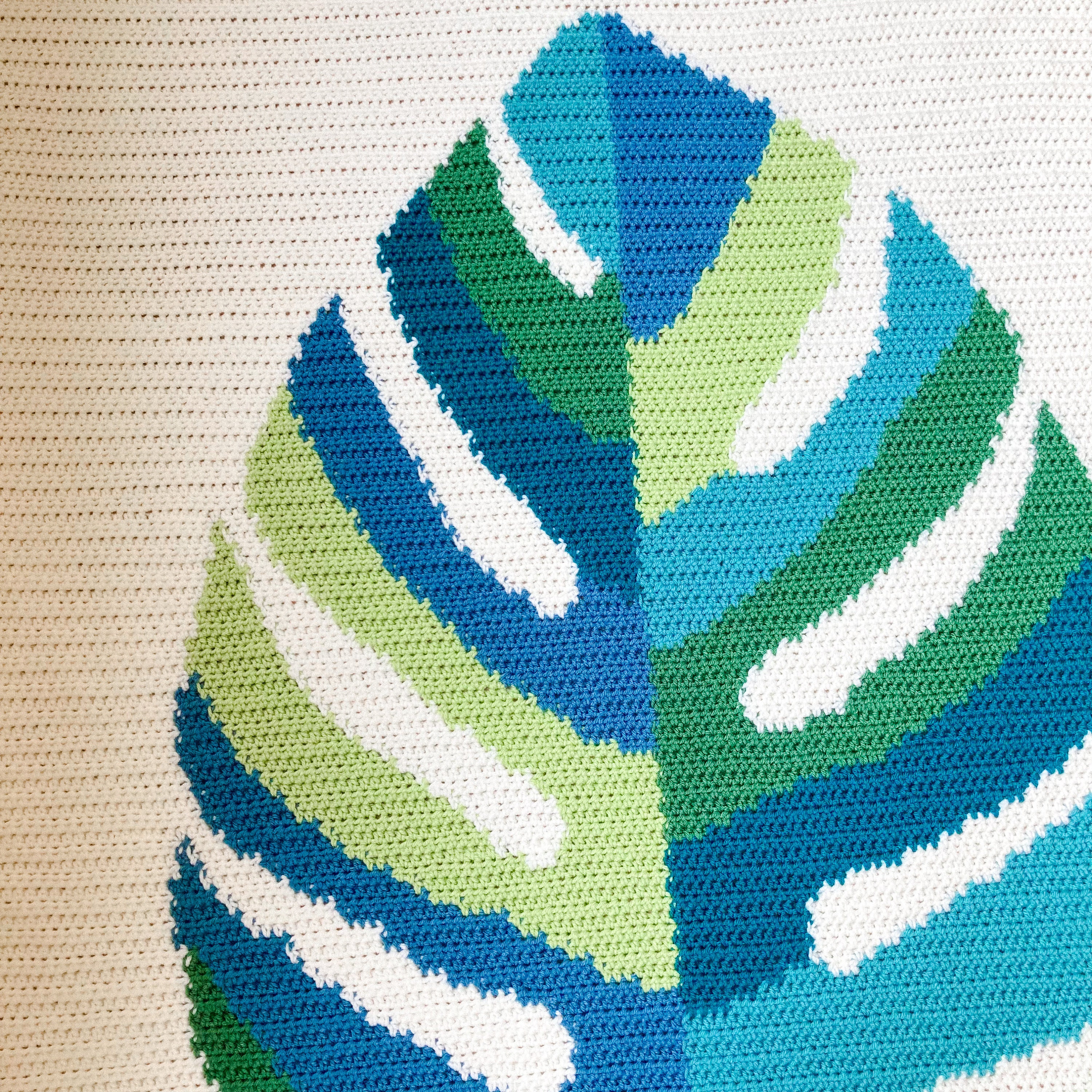 32 Monstera Crochet Patterns for Tropical Leaves, Wall Hangings, and Potted Plants 21 Monstera Throw Blanket Pattern