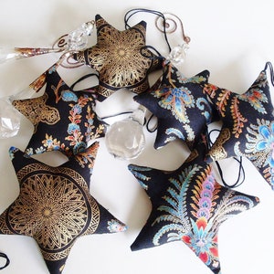 Fabric stars,opulent, several variations,fabric stars to hang up ,Christmas tree ornaments,gold,black,Christmas decoration