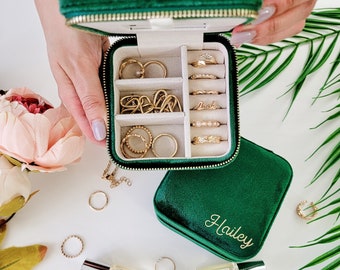 Personalized Velvet Jewelry Case: Italian Velvet Travel Organizer