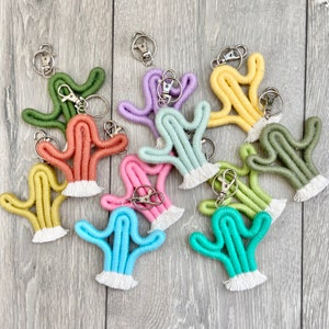 Cactus Macrame Car Mirror Hanger / Cactus Macrame Keyring/ Car Charm / Essential Oil Diffuser / Hanging Car Accessory / Cactus Wall Hanging
