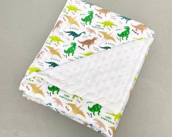 Kocyk dla dziecka z dinozaurem / Kocyk do łóżeczka dziecięcego / Prezent na baby shower / Polarowy kocyk dla dziecka z dinozaurem / Prezent dla dziecka z dinozaurem / Kocyk do łóżeczka dziecięcego