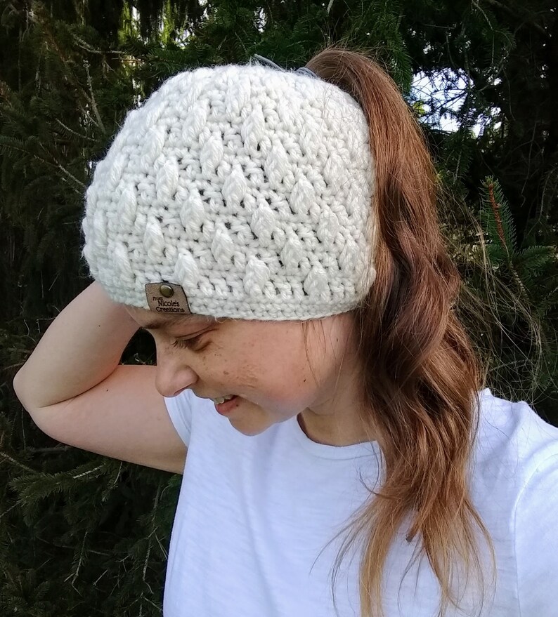 CROCHET PATTERN, Drifting Leaves Beanie, Hat Pattern, Fitted Beanie, Messy Bun Hat Pattern, Ponytail Beanie image 3