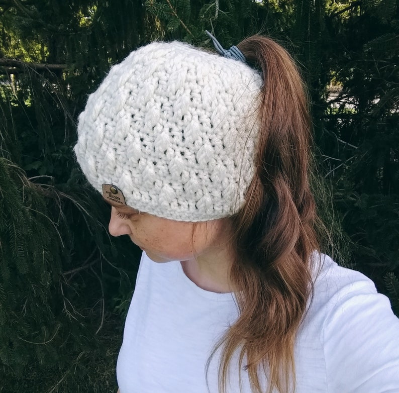 CROCHET PATTERN, Drifting Leaves Beanie, Hat Pattern, Fitted Beanie, Messy Bun Hat Pattern, Ponytail Beanie image 2