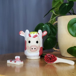 Sweet Romance Cow Spoon Rest New!