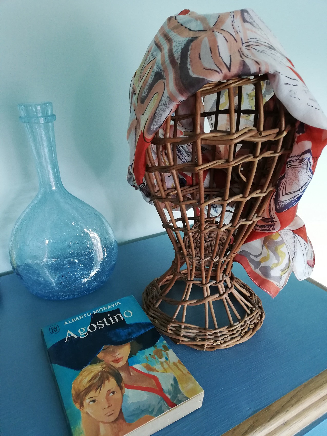 Ancienne Tete A Chapeau en Osier Tressé