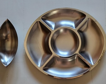 Guy DEGRENNE: stainless steel dish and sauceboat
