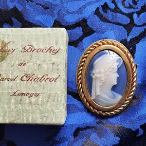 Broche Ancienne En émail De Limoges - Motif Femme - Bijou Vintage Occasion