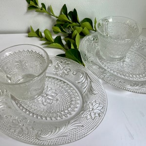 Vintage 2 Indiana Glass Sandwich clear glass snack set with plates and cups
