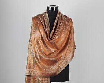 Foulard Thai Silk Bleu Marine Commerce équitable Wrap 100% Soie écharpe Mariage Bal Neuf Foulard Thai Silk Bleu Marine Commerce équitable Wrap 100% Soie écharpe Mariage Bal Neuf