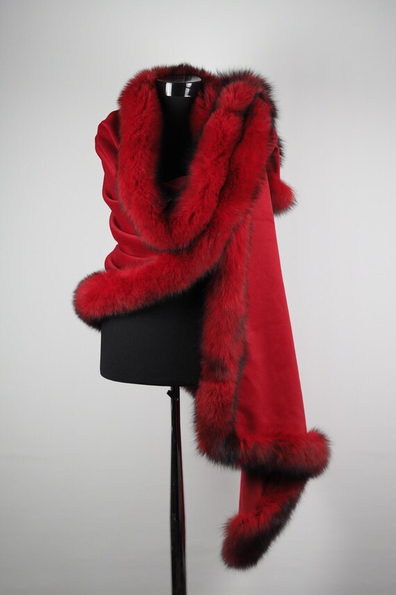 Fur trimmed wraps store shawls
