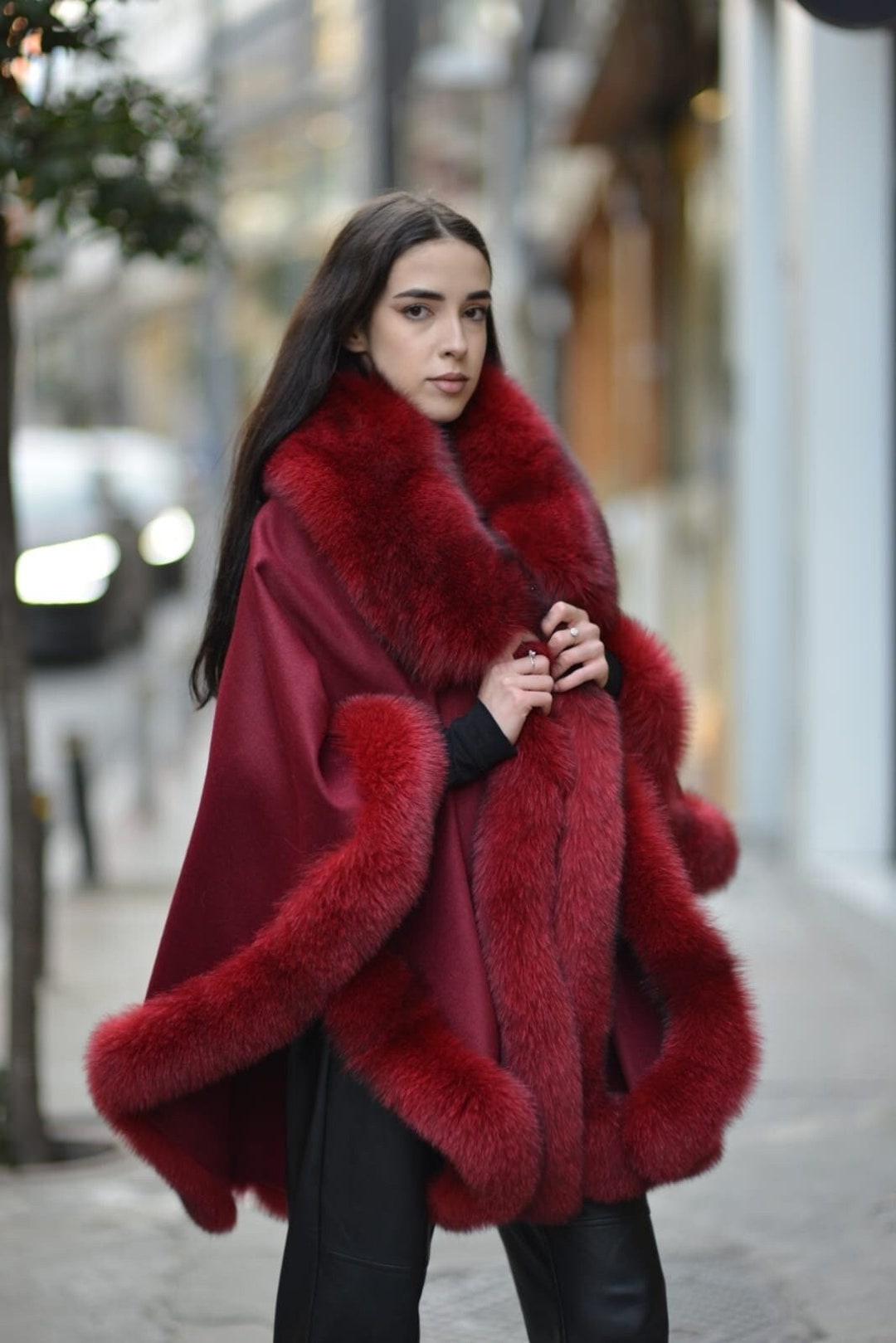 Burgundy Cashmere Cape With Fox Fur Trim Winter Elegance, Warmth, and ...