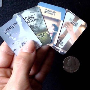 MINI VERSION True Crime Orakel Deck - Das Geflüster der Ungelösten [180 Karten]