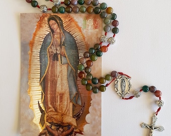 Onze-lieve-vrouw van Guadalupe-rozenkranskralen - Indiase agaat 8 - 8,5 mm | Etui met trekkoord
