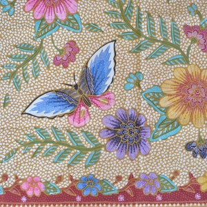 Hand Drawn Indonesian Batik Tulis Fabric Peranakan Hokokai Sarong Java Balinese Oriental Tapestry Wax Resist Artwork Floral Pastel Pink Blue