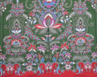 Lotus Indonesian Batik Fabric  Traditional Javanese Balinese Sarong Pareo Ethnic Oriental Tapestry Beach Cover Up Wrap Patan Patola Motif