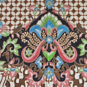 Kawung Parang Indonesian Batik Fabric Traditional Javanese Balinese Sarong Pareo Ethnic Oriental Tapestry Beach Cover Up Wrap Kain Batik