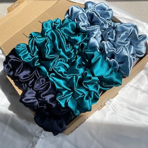 100% Mulberry Silk Hair Scrunchie,Silk Hair Tie, Silk Gift Teal