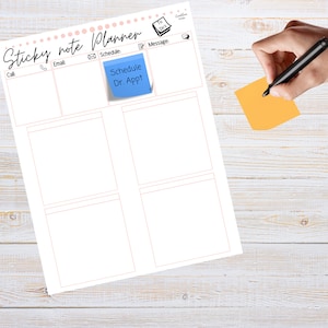 Könnte beinhalten: Ein druckbarer Haftnotiz-Planer mit Abschnitten für Anrufe, E-Mails, Zeitplan und Nachrichten. Ein blauer Haftnotiz mit dem Text "Schedule Dr. Appt" ist auf dem Zeitplan-Abschnitt platziert.