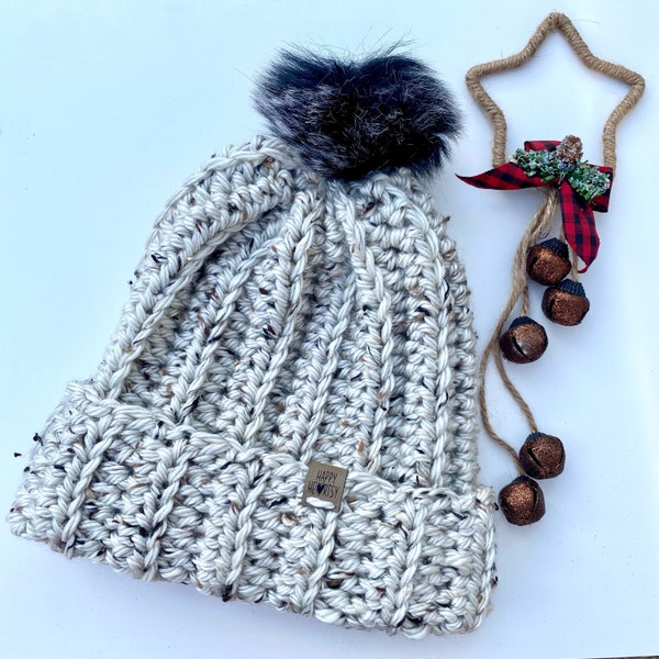 Crochet Chunky Hat Pattern, Crochet Toque Pattern, Pompom Hat, PDF crochet pattern, Winter Hat Pattern, Oversized Hat