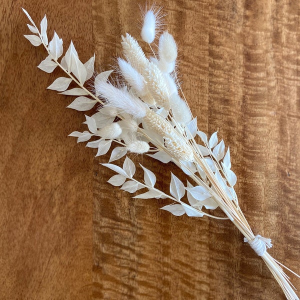 Small Ivory Dried Flower Arrangement | Mini White Dried Bouquet for Vase | Bunny Tails | Boho Decor | Cake Topper | Letter Box Flowers