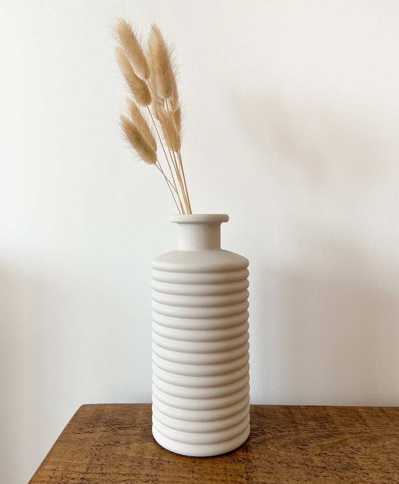 Ribbed Hand Painted Vase with Bunny Tails Matte Ceramic Effect Vase 21cm Tall Vase for Dried Flowers Pampas Neutral Boho Vase image 8