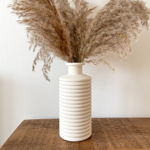 Ribbed Hand Painted Vase with Bunny Tails Matte Ceramic Effect Vase 21cm Tall Vase for Dried Flowers Pampas Neutral Boho Vase image 9