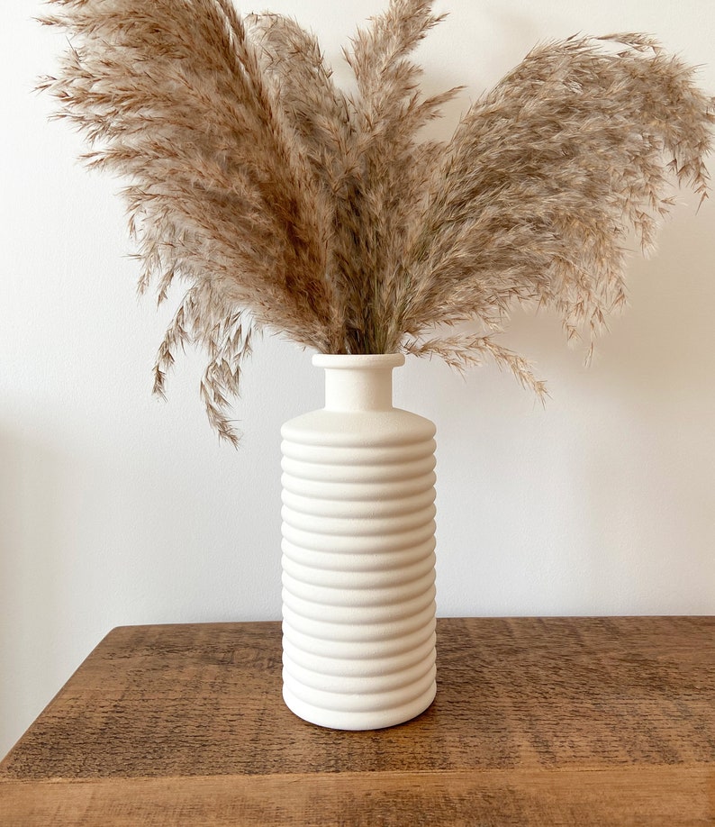 Ribbed Hand Painted Vase with Bunny Tails Matte Ceramic Effect Vase 21cm Tall Vase for Dried Flowers Pampas Neutral Boho Vase image 9