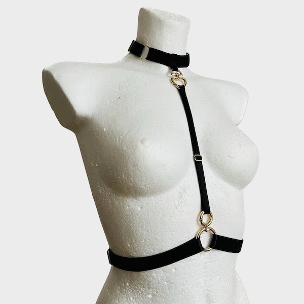 The Versatile Heart Choker and Belt Harness