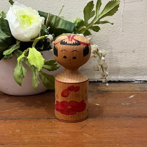 Vintage Dento Traditionelle Holz Kokeshi Puppe 9 cm 80g