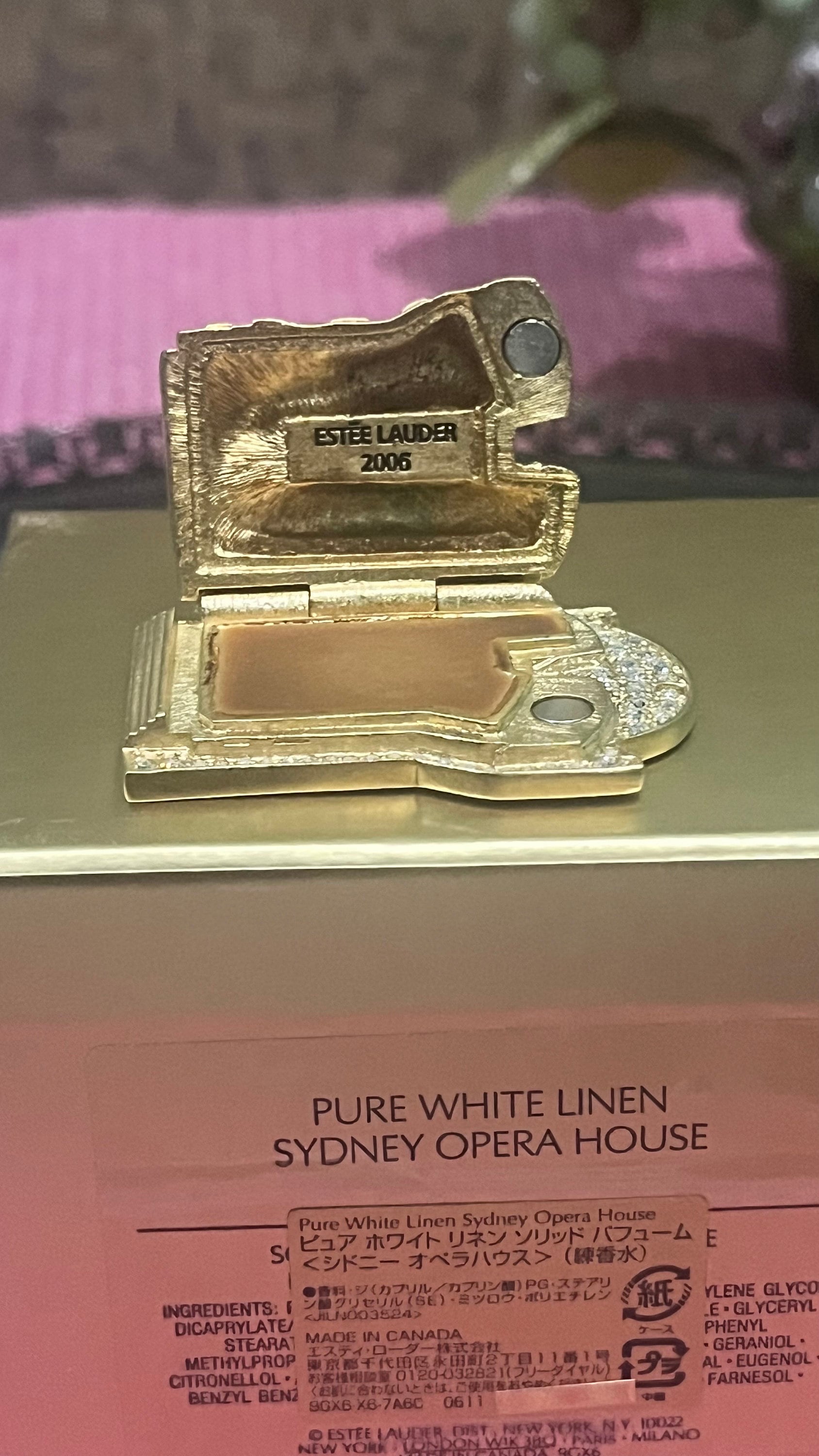 Vintage Estee Lauder Solid Perfume Sydney Opera House 2005 