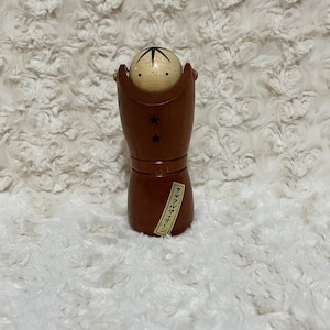 Moving Head Sosaku Modern Creative Wooden Kokeshi Doll 60g 10cm
