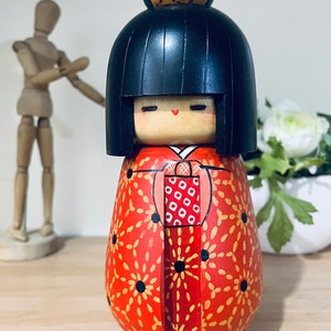 Vintage Modern Creative Wooden Kokeshi Doll by Master Takamizawa Kazuo 18cm