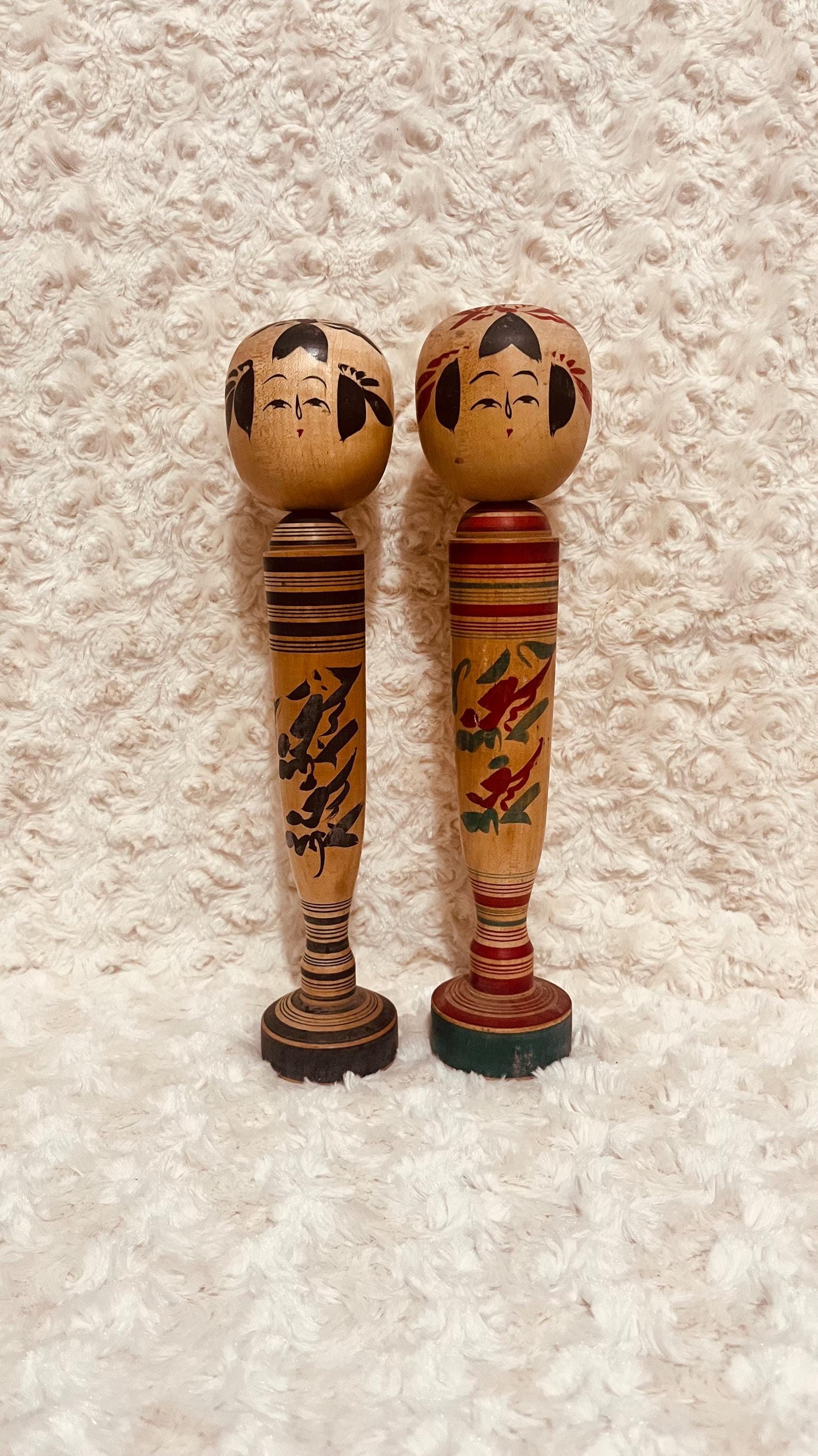 木製こけし 作家名サイン入り ヴィンテージ ペア 日本の伝統木製こけし サイン入り、24.5 cm - Etsy 日本