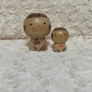 Pair of Creative Wooden Kokeshi Doll by Master Yamanaka Sanpei 5.5cm and 8cm