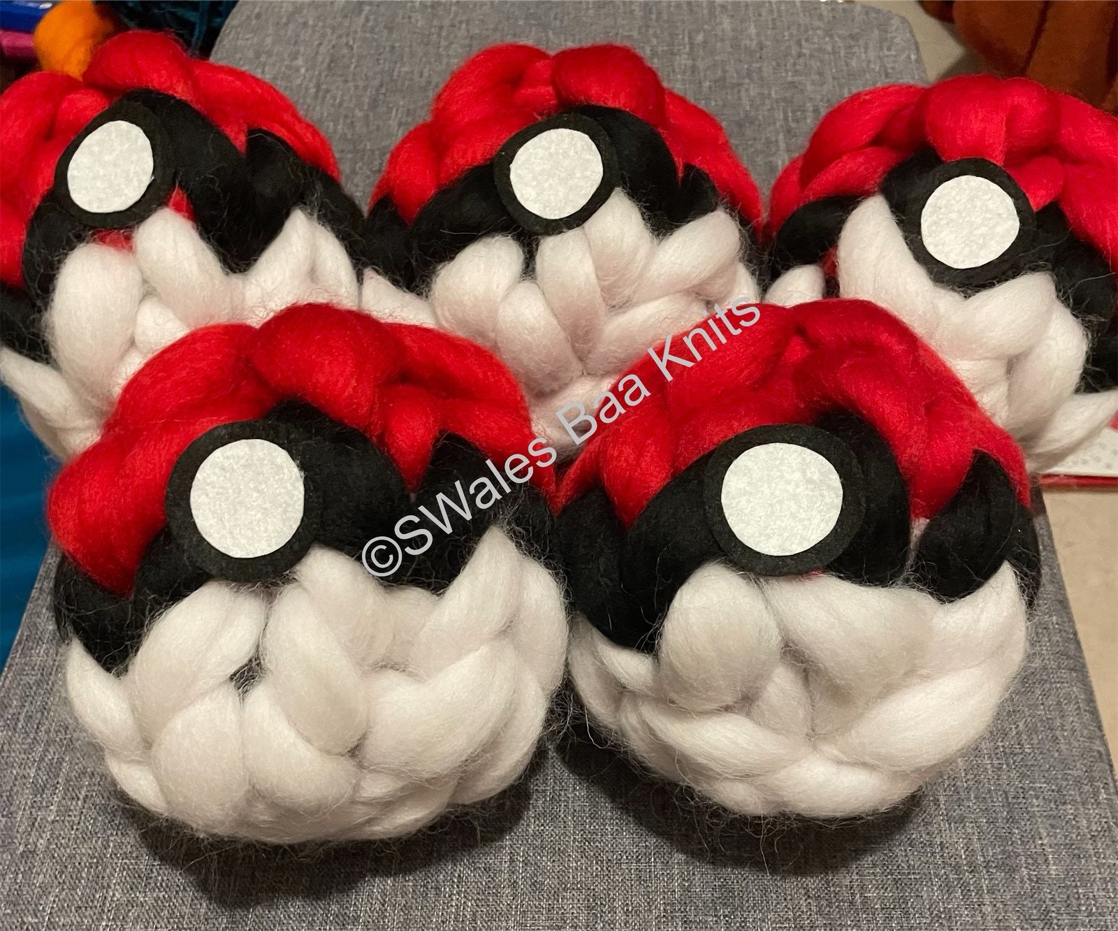 Pokémon 4 Poke Ball Plush Assortment