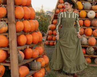 Dress "Marie" in Edwardian Victorian style