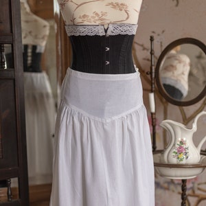 Petticoat "Belle epoque" in Edwardian Victorian style