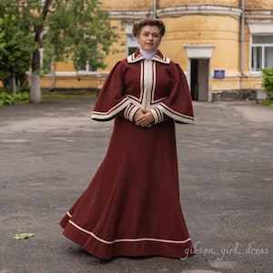 Suit &quot;Madam Walker &quot; in Edwardian Victorian style
