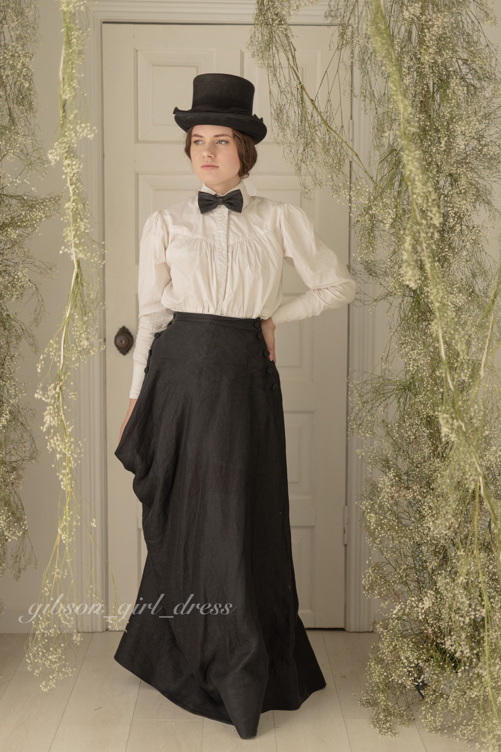Side Saddle Skirt