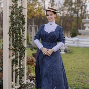 Dress &quot;Aletta&quot; in Edwardian Victorian style