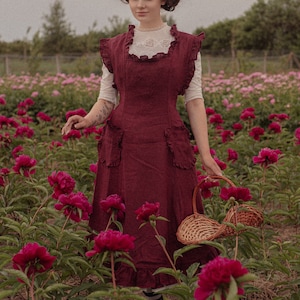 Pinafore &quot;Rosa&quot;  Victorian Apron, Linen Edwardian Pinafore