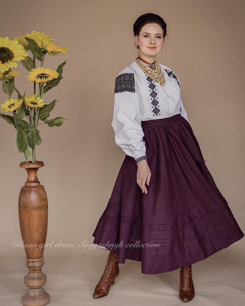 Woman skirt 