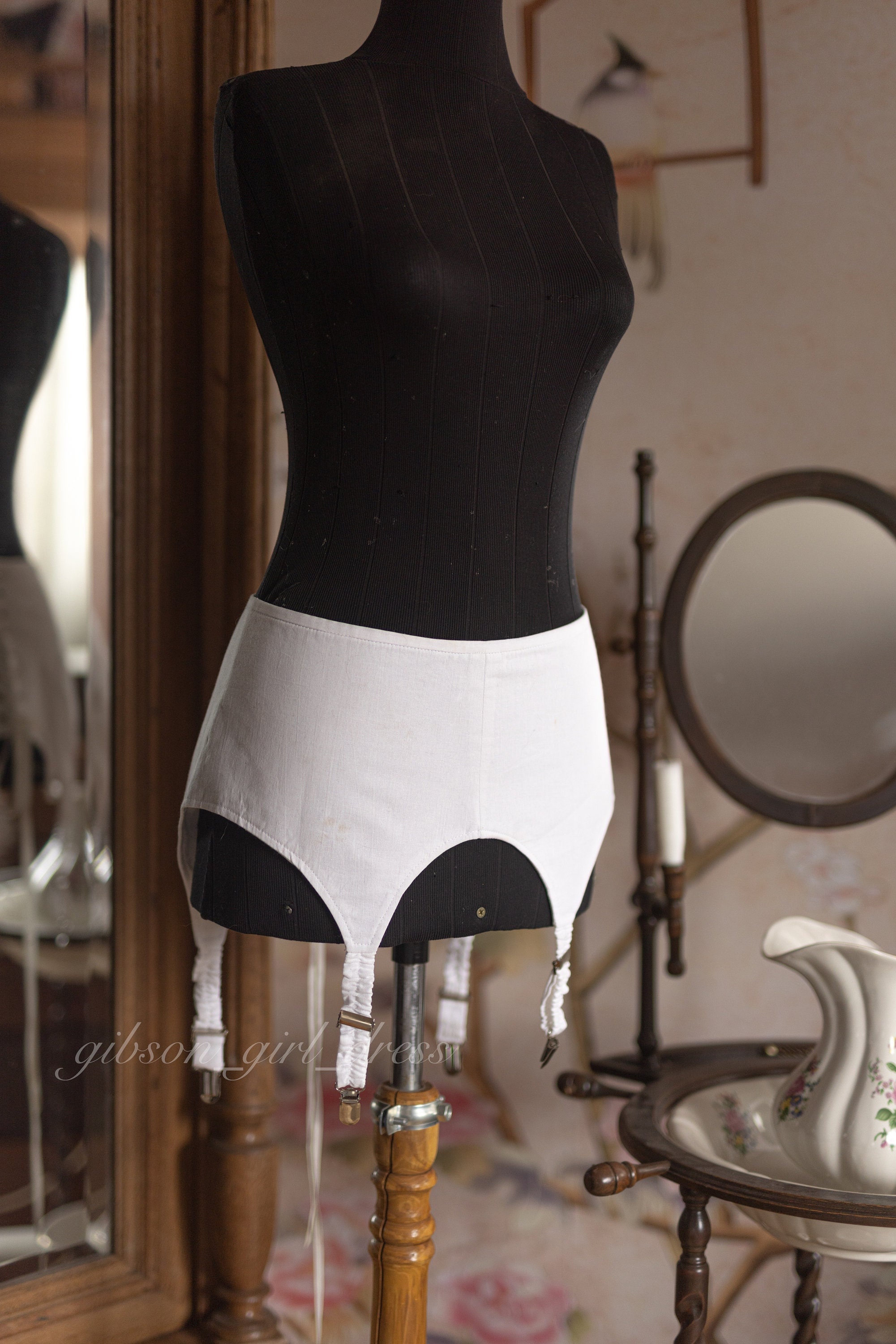 1920s Garter Belt