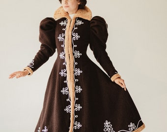 Coat "Constance" in Edwardian style vintage style wool coat