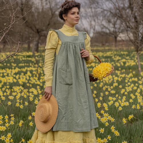 Pinafore 