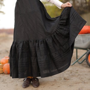 Black Petticoat Gibson girl in Edwardian Victorian style zdjęcie 4