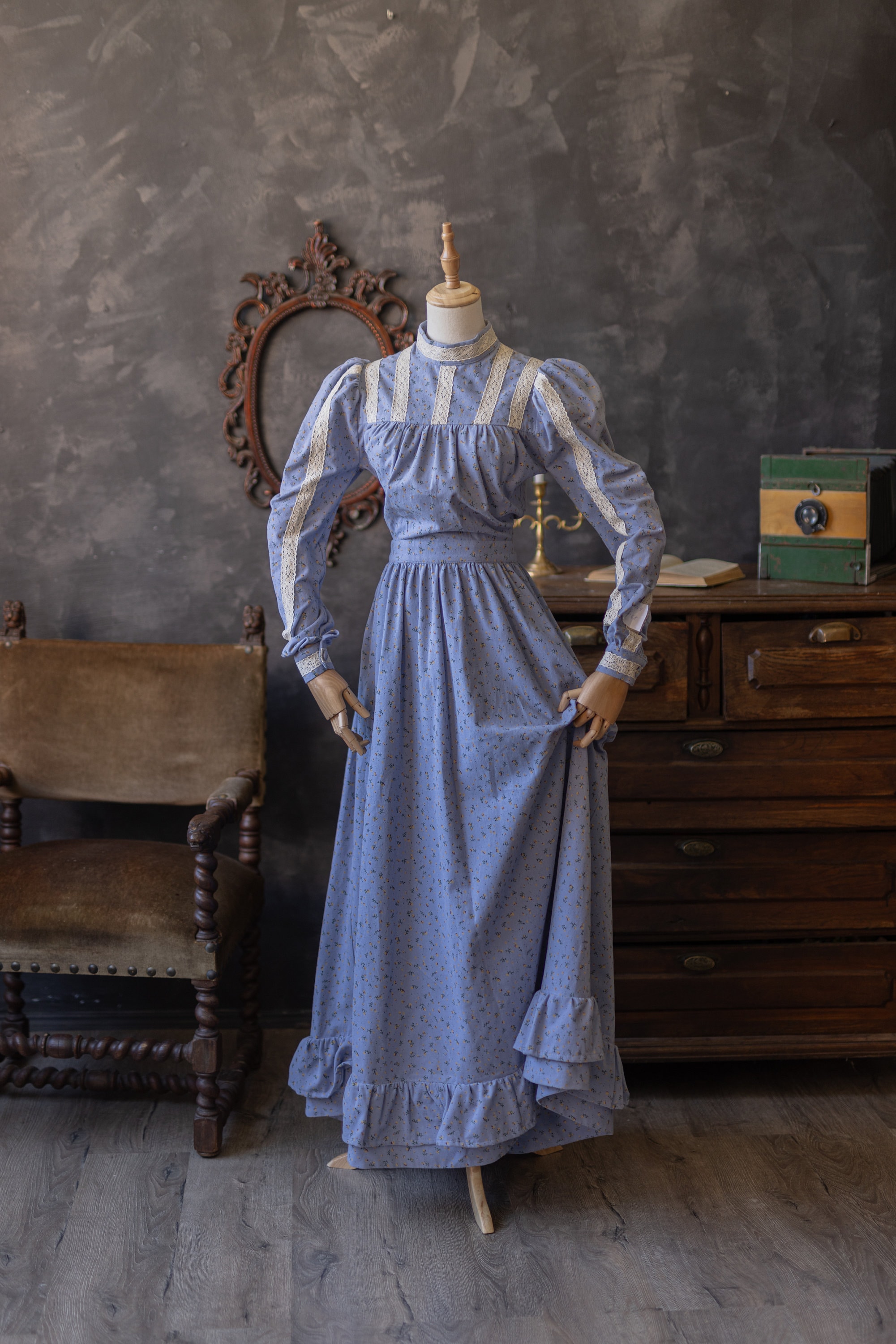 casual edwardian dress 
